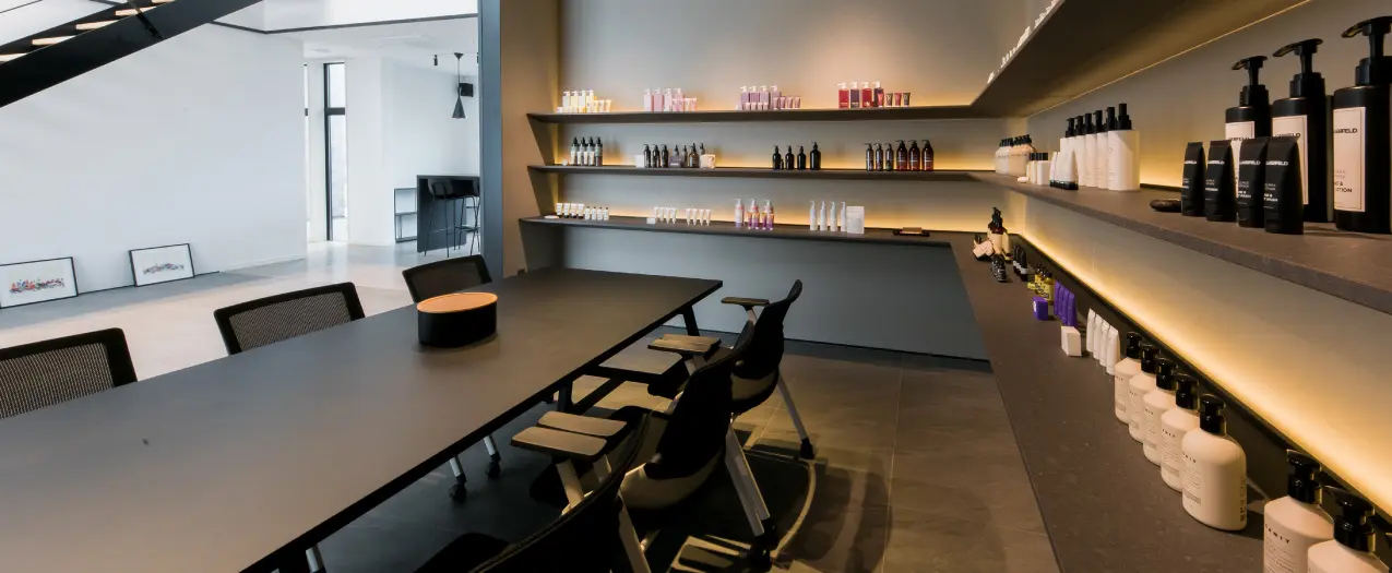 Our Business ヘッダー画像